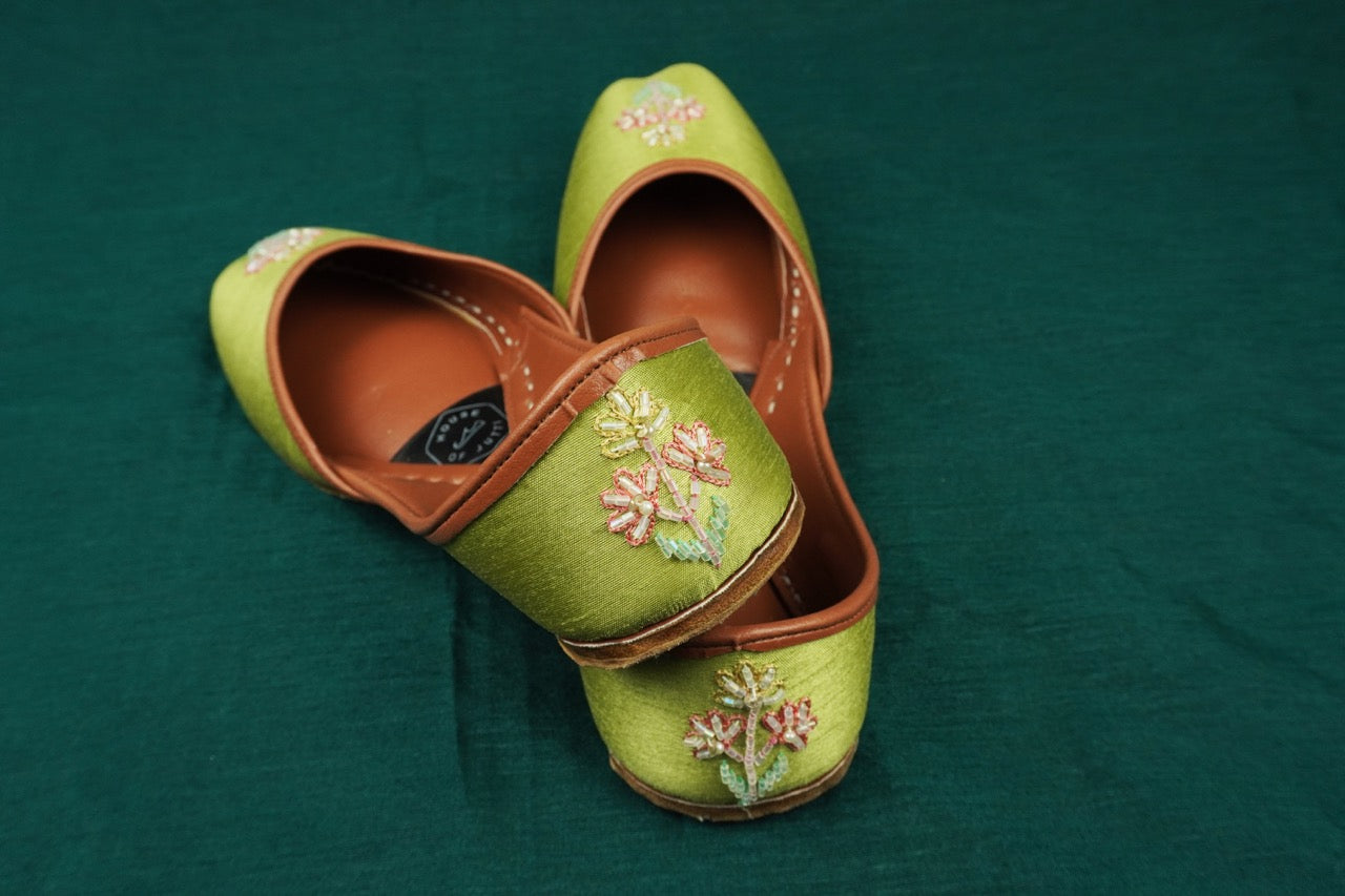Laila - Light Green