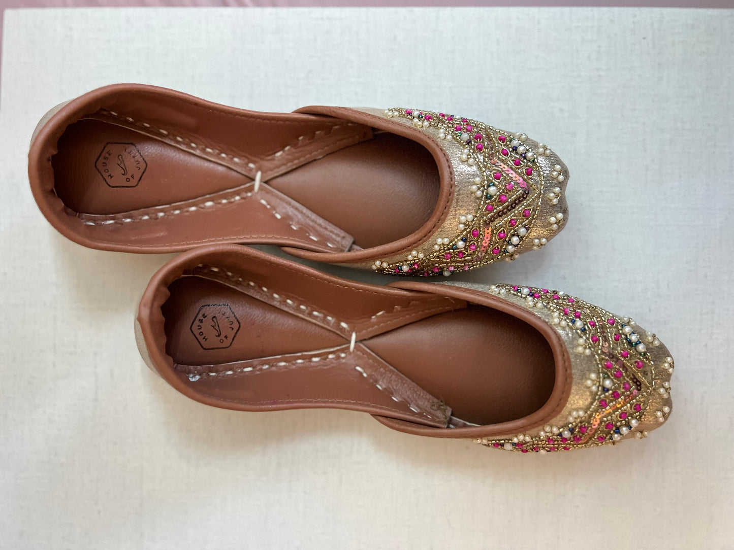 Sunehri Mehndi