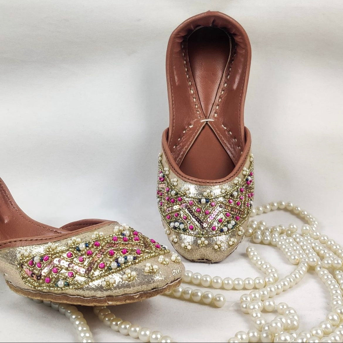 Sunehri Mehndi
