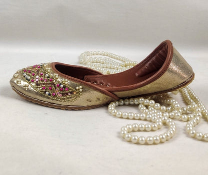 Sunehri Mehndi